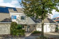 Woning Belle van Zuylenlaan 12 Castricum