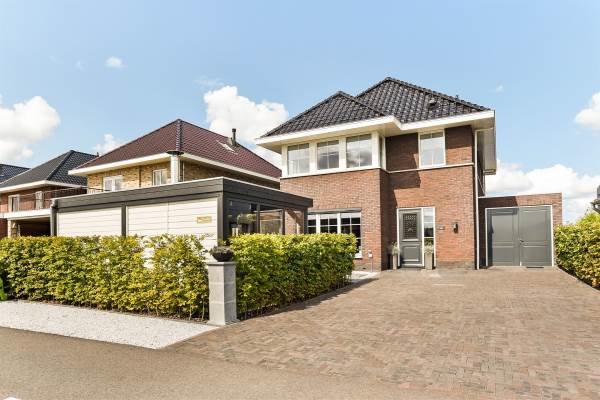 Woning Sluis 27 Nieuwe Wetering