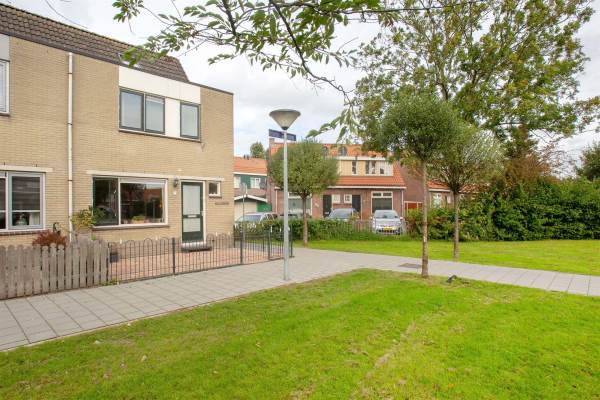Woning Helsingborgstraat 1 Zaandam