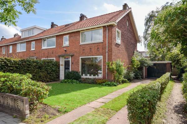 Woning Van Kretschmar van Veenlaan 37 Hilversum
