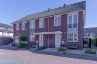 Woning Esrand 68 Vriezenveen