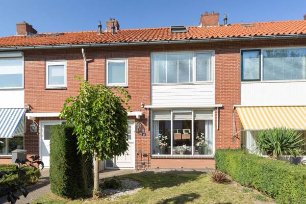 Woning Wethouder Hinnenlaan 12 Almelo
