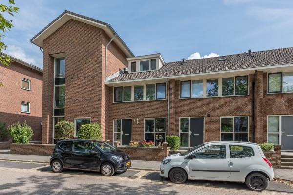 Woning Oostdorpseweg 18 Poortugaal
