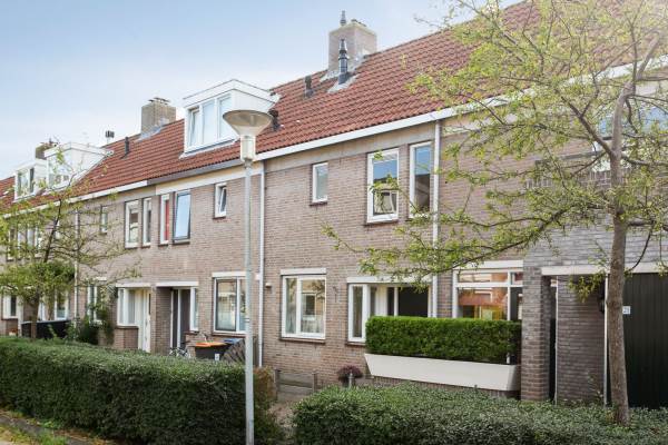Woning Karveel 19 Uithoorn