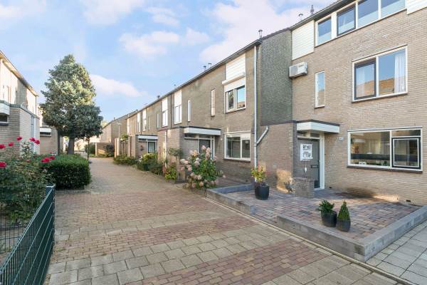 Woning Otto Klempererstraat 80 Hengelo