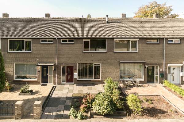 Woning Iepenlaan 22 Spijkenisse