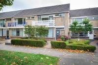 Woning Burg Van den Drieslaan 8 Oudenbosch