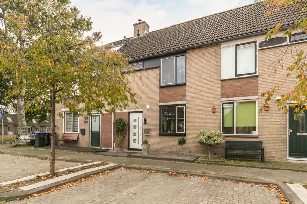 Woning Rousselpad 3 Spijkenisse