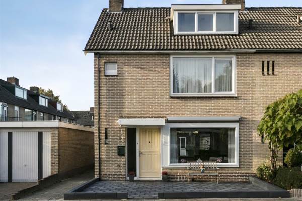 Woning Busken Huetlaan 1 Harderwijk