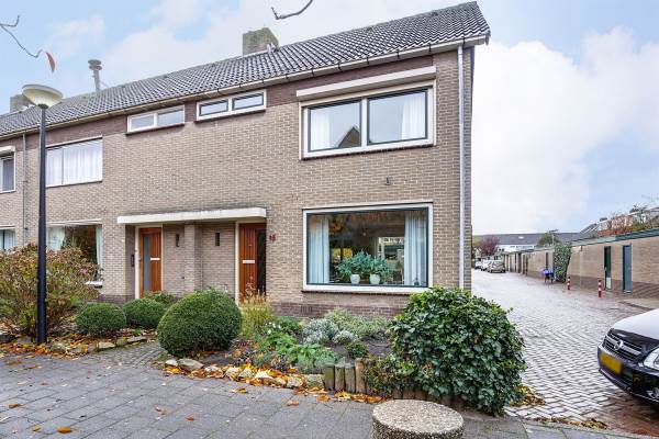 Woning Kranenburgplantsoen 15 Beverwijk