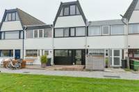 Woning Rhijnestein 73 Landsmeer
