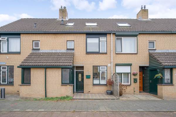 Woning Rozemarijndonk 3 Spijkenisse
