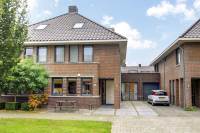 Woning Vogellaan 57 Uithoorn