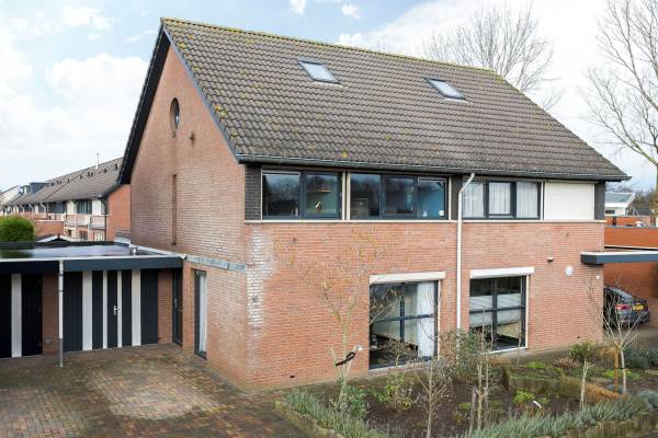 Woning de Steeg 16 Angeren