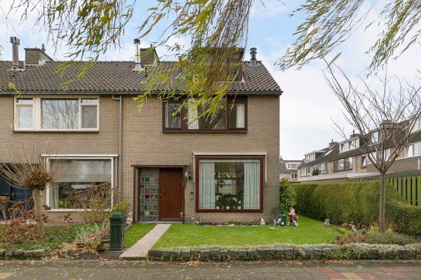 Woning Korenbloem 15 Barendrecht