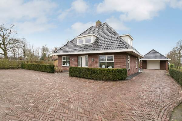 Woning West 60 Buitenpost