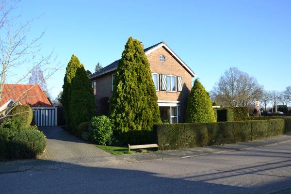 Woning Rozenhofstraat 2 Steenenkamer