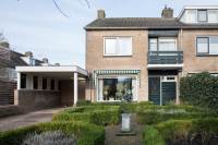 Woning Koningin Emmaweg 82 Houten