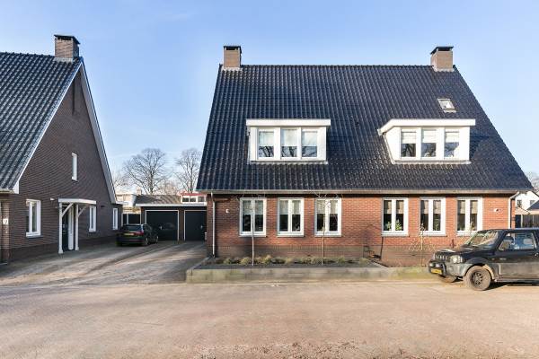 Woning Zandscheer 11 Lunteren