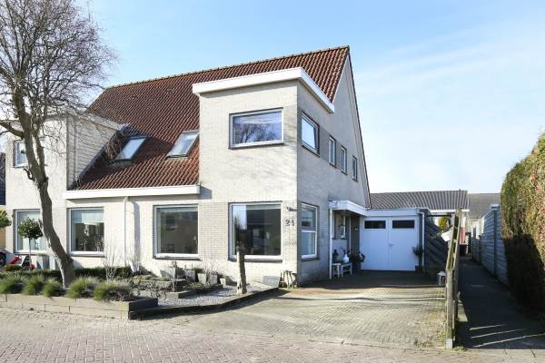 Woning Putten 24 Emmeloord