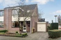 Woning Caro van Eijcklaan 2 Elst