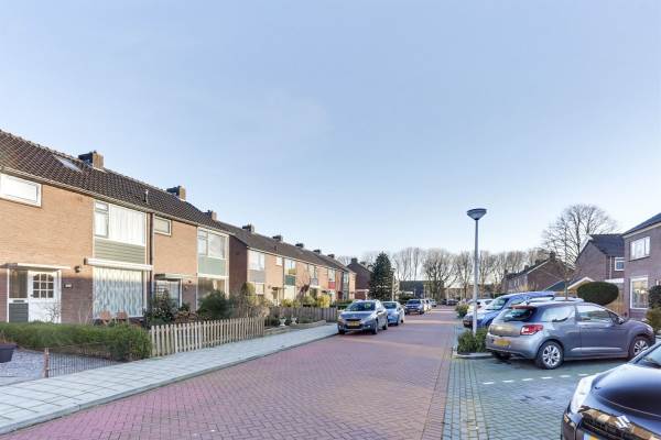 Woning Bruningsstraat 27 Nieuwveen