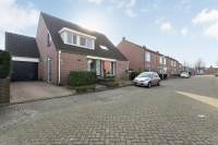 Woning Wilgenrijs 78 St. Willebrord