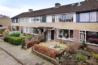 Woning Burgemeester Bakenstraat 8 Winkel