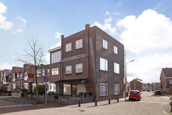 Woning Uitweg 1 Velsen-Noord
