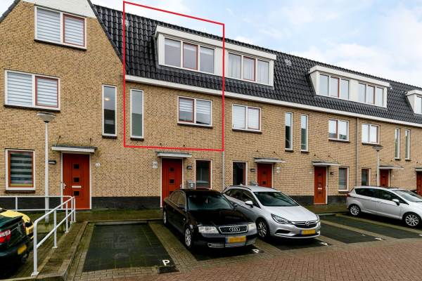 Woning Schoolstraat 122 Strijen