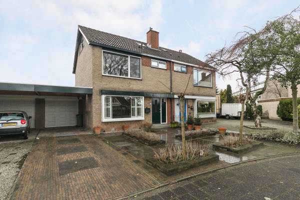 Woning Christiaan Huygenslaan 52 Spijkenisse