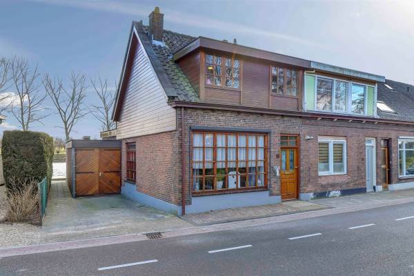 Woning Bazeldijk 35 Meerkerk