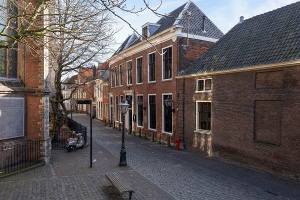 Woning Kloksteeg 25 Leiden