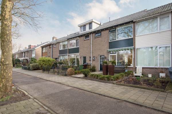Woning Veldbloemweg 23 Alphen aan den Rijn