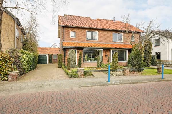 Woning Komhoeklaan 15 Hoogland