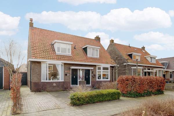 Woning Kerkstraat 165 Oostzaan