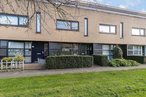 Woning Rudolf Nureyevstraat 81 Almere