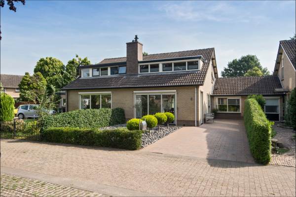 Woning Kloosterlaan 6 Zoelmond