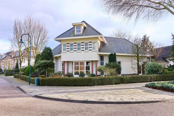 Woning Parnassiasingel 35 Helmond