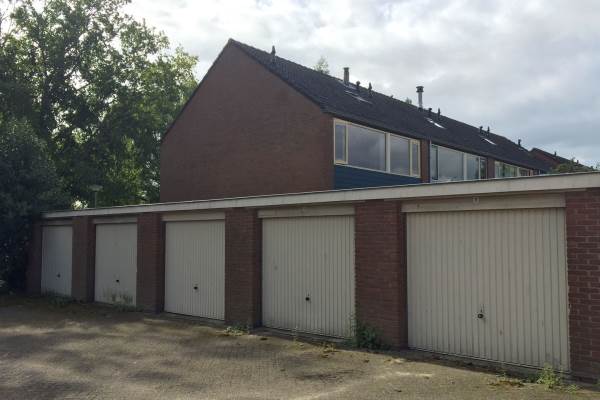 Garage Rozenlaan 13 Nijkerk