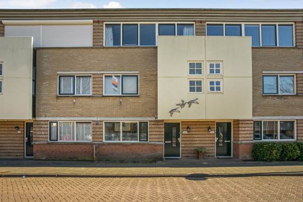 Woning Else van der Banstraat 145 Spijkenisse