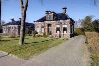 Woning Stationsweg 18 Stedum