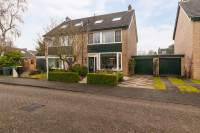 Woning Magnoliastraat 6 Puttershoek