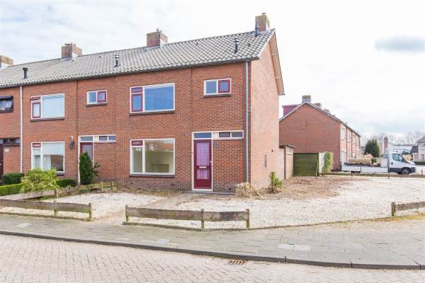 Woning Pastoor van Angerenstraat 10 Beek Gem Montferland