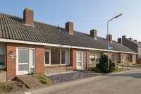 Woning Burgemeesters Van Waningstraat 15 Ouderkerk aan den IJssel