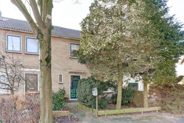 Woning Pieter Wariuslaan 28 Midwoud