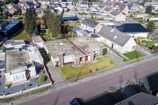 Woning Dr. Ariënsstraat 31 Berghem