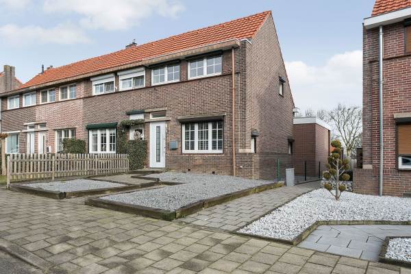 Woning Hazenkampstraat 102 Brunssum