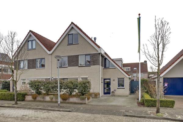 Woning Meidoorn 13 Zeewolde