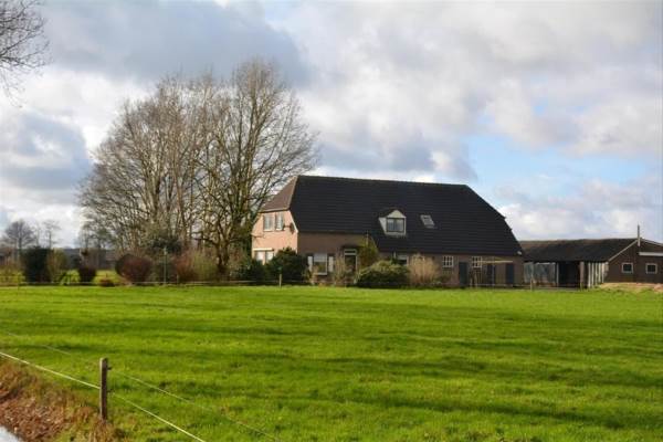 Woning Nieuwe Lemelerveldseweg 5 Raalte